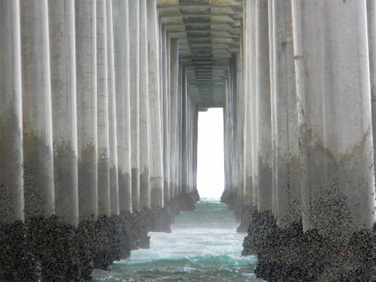 piering through
